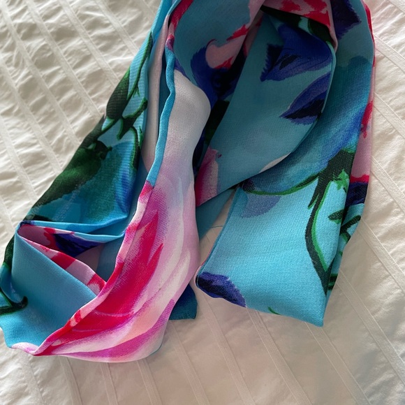 Lucky & Coco embellished bathing suit cover up - Picture 4 of 8